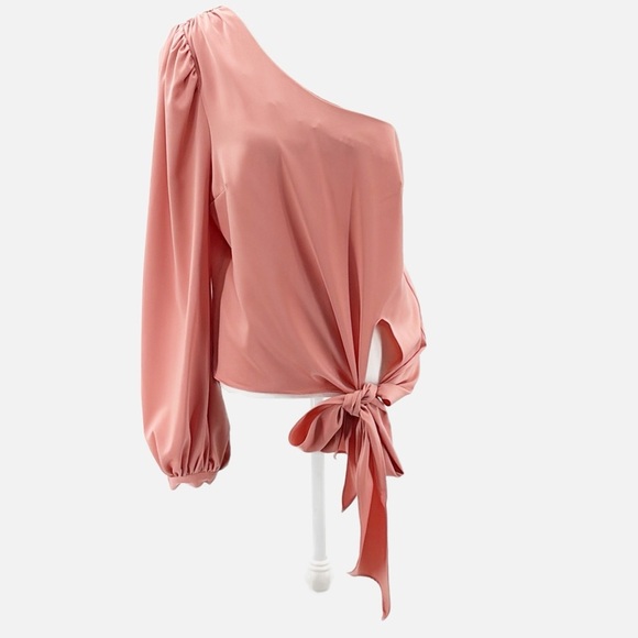 Lovers + Friends Kendall One Shoulder Blouse in Pink Guava - Size Medium - Picture 3 of 7